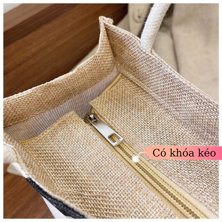 Women's Vintage Woven Straw Bag – Mini, for the Beach – 6
