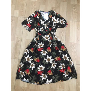 Đầm Cotton Lụa Mềm Mát  Cổ V In Hoa Thanh Lịch VH06