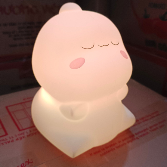 Đèn Ngủ Em Bé Ngoan Silicone, chuyển 7 màu