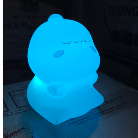 Đèn Ngủ Em Bé Ngoan Silicone, chuyển 7 màu