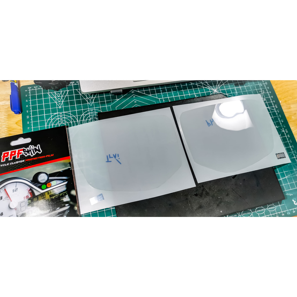 dán PPF NANO kính hậu xe Toyota Cross UPPF NANO chống bám nước gương ô tô