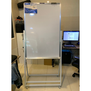 Bảng Flipchart có chân xếp gọn POLYTAIWAN - Mặt bảng trắng trơn không ô ly