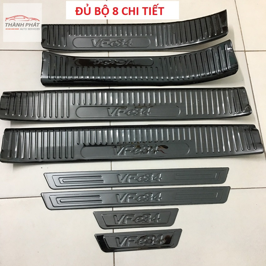 Ốp bậc cửa chống xước xe Vinfast VF e34 , Nẹp bước chân ô tô Chất liệu Titan cao cấp.