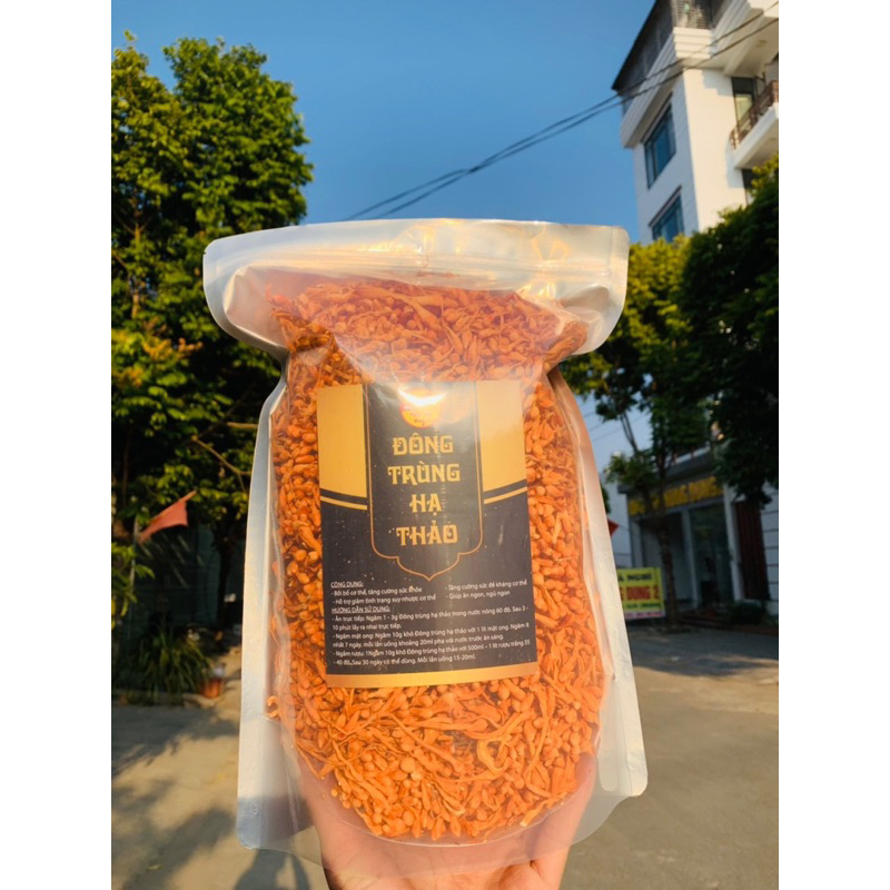 Đông trùng hạ thảo sấy khô bồi dưỡng cơ thể hỗ trợ sức khỏe làm đẹp (date mới 500gr)