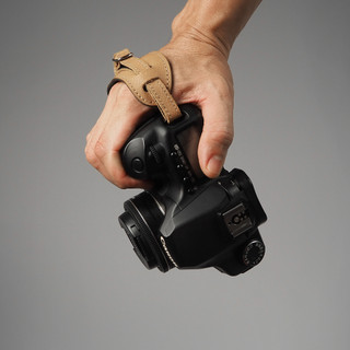 Dây đeo máy ảnh cổ tay. Pro Hand Strap Grip Leather