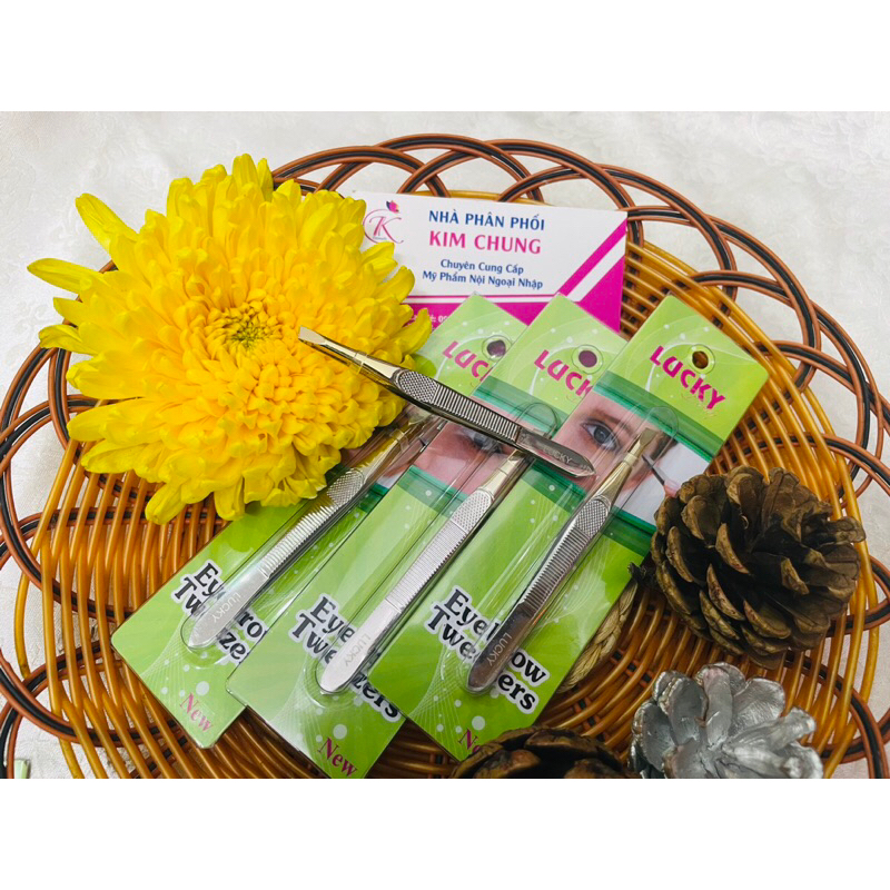 Nhíp nhổ râu, nhổ lông mày Lucky Beauty (Thép nguyên khối, xi vàng ...