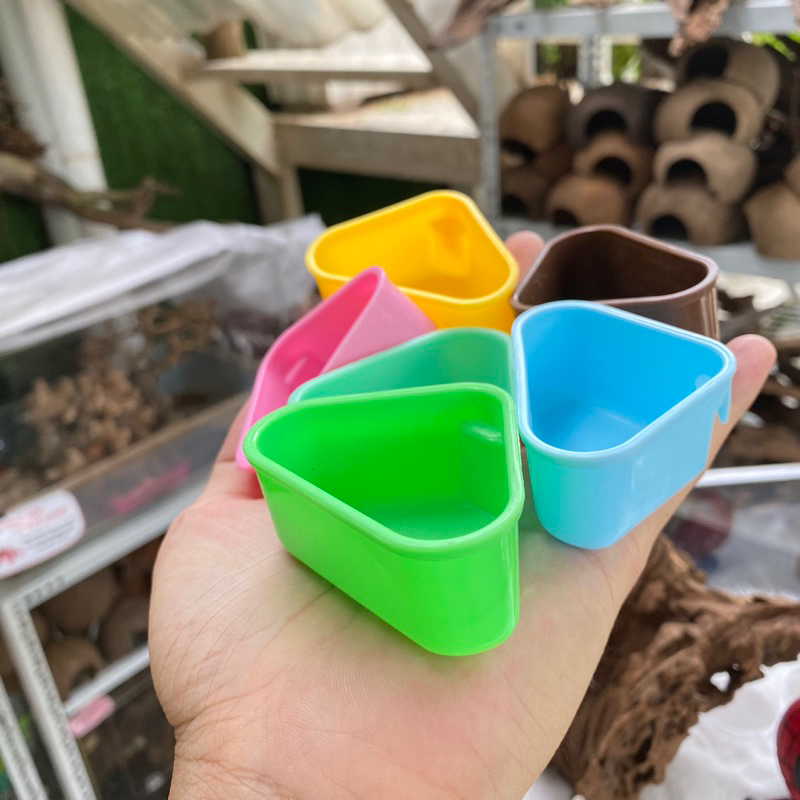 Chén nước nhỏ, máng ăn mini cho ốc rụt rè, ốc mượn hồn, cua ẩn sỉ ...
