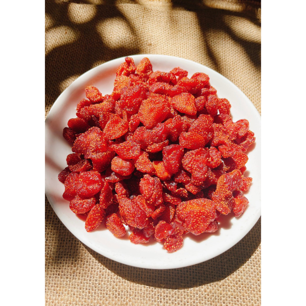 500 GRAM DÂU SẤY DẺO CHUA NGỌT , KHÔNG ĐƯỜNG , GIẢM CÂN