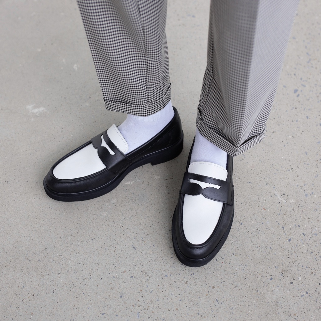 Giày Penny Loafer Phối Màu Đen Trắng, Giày Lười Da Cao Cấp Đế Cao Su 4cm - Xưởng Giày Chelsea Boot