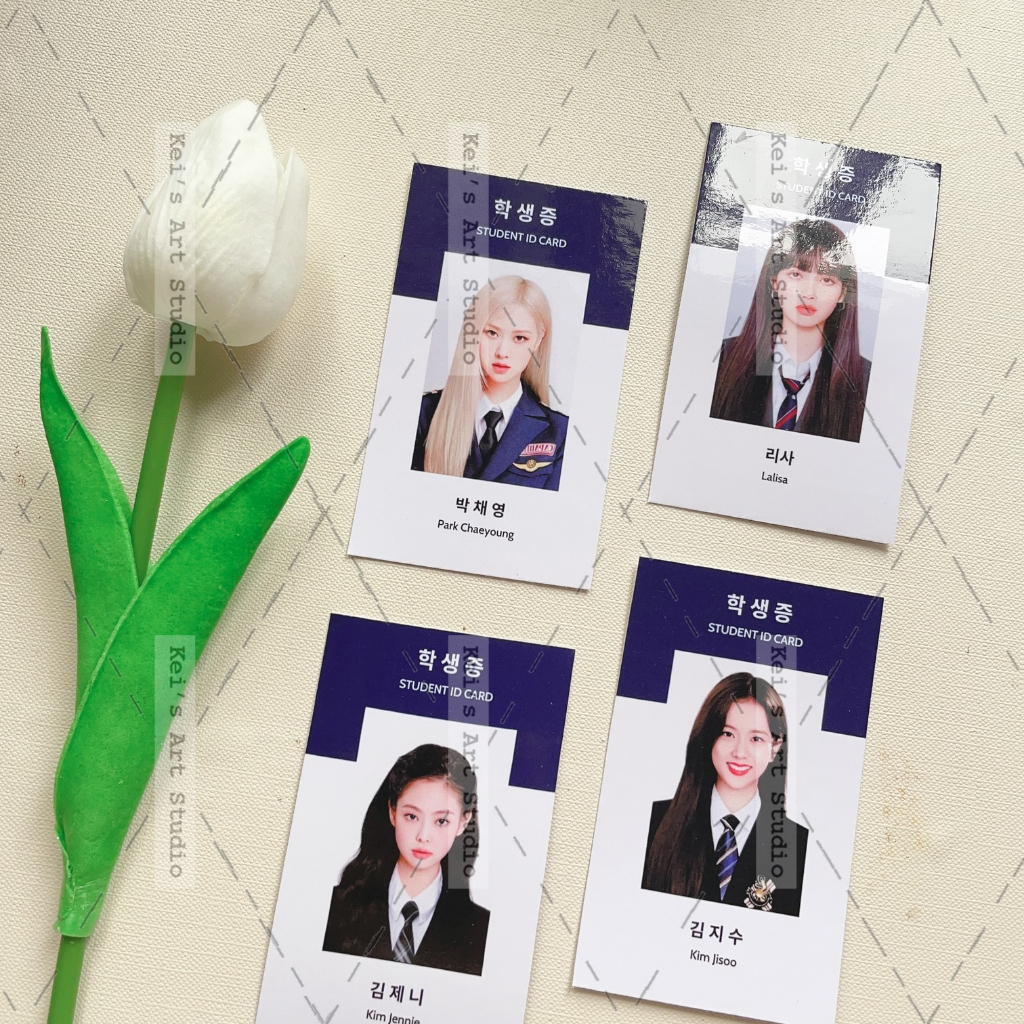 Hình ảnh thiết kế, sticker tấm, quà tặng kèm (photocard, card des, sticker, freebies) - mặc định có df sản xuất