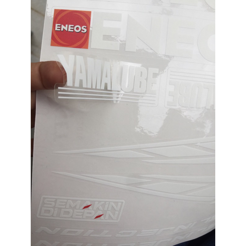 Bộ Yamaha chữ trắng nền trong suốt. Cực kì đẹp và sắc nét. Decal chống nước, không bay màu. Tem UV cao cấp