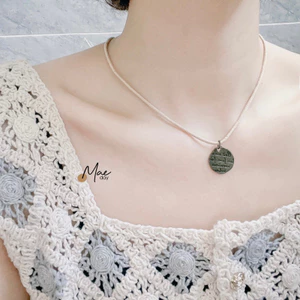 Vòng cổ Kazu - dây chuyền mặt chữ cổ điển vintage