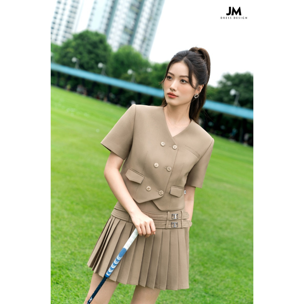Chân váy thiết kế JM Dress Design cạp cao, hai đai bản to, chân xếp ly 4S19.2307K