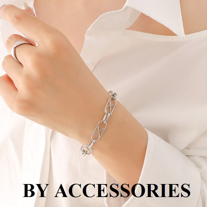 Lắc tay nữ unisex titan kiểu hình học vô cực số 8 mạ vàng 18K không gỉ WB2315