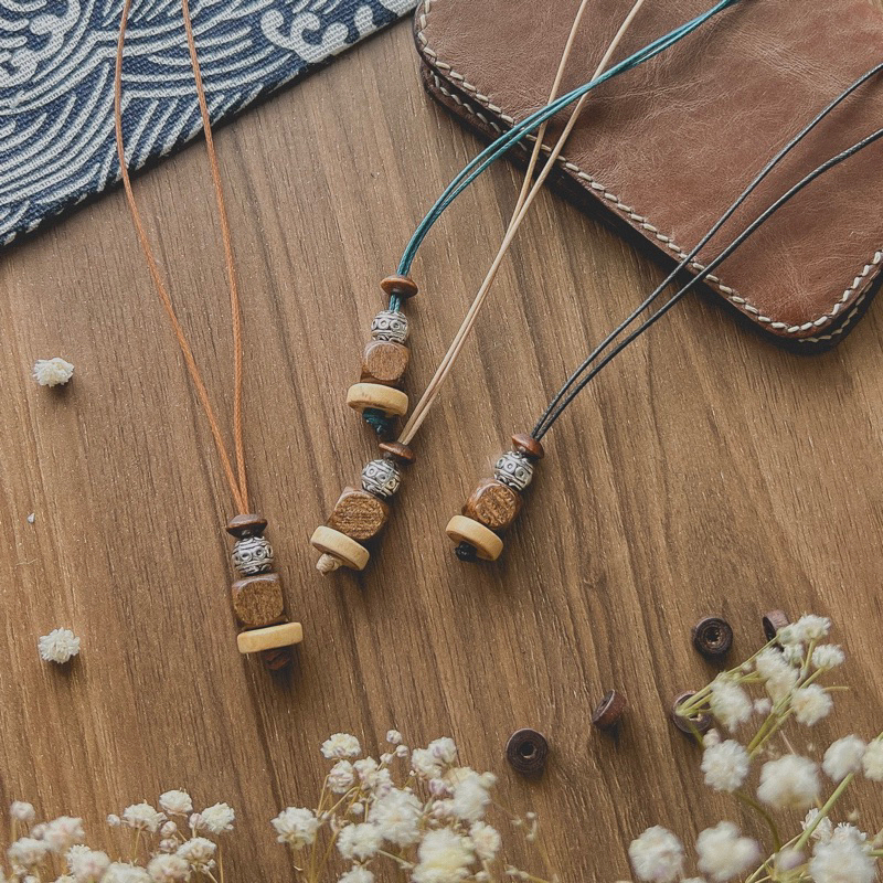 Vòng cổ Yane - dây chuyền hạt gỗ mix charm handmade