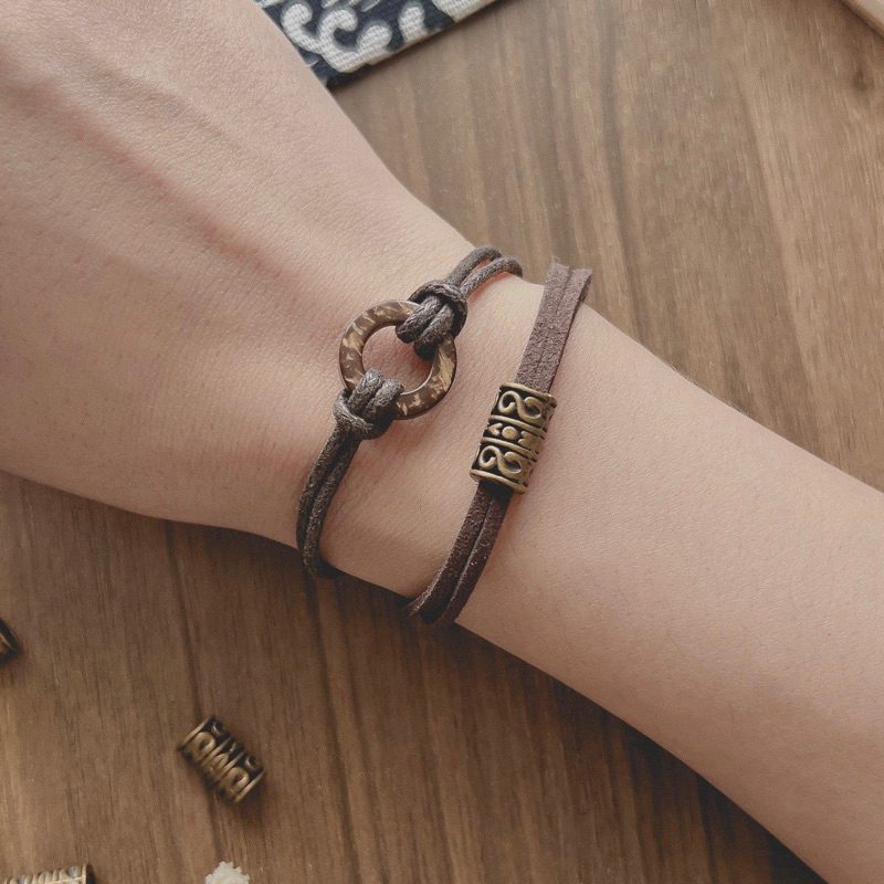 Vòng tay Kei - Vòng da mix charm trụ đồng vintage