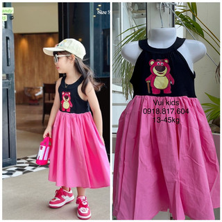 (Chính hãng) Váy đầm gấu dâu cho bé gái. Váy xoè gấu dâu Lotso cổ yếm áo đen chân váy hồng 13-45kg Sofia Candy