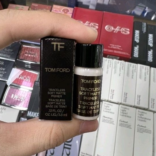 Kem lót kiềm dầu làm mịn da Tom Ford Traceless Soft Matte Primer mini 4ml Shopee Việt Nam