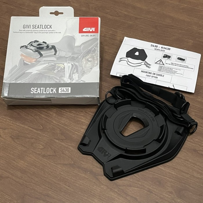 Bộ Đế Gài Túi  TANKLOCK Yên Sau Givi S430 - made in Italy