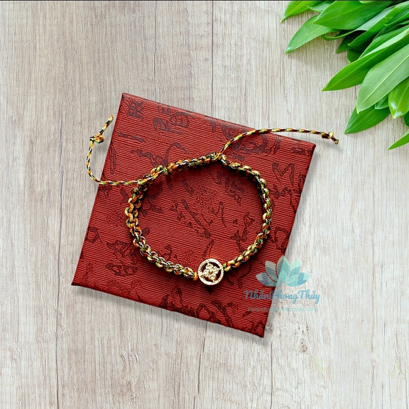 Vòng Tay Chỉ Ngũ Sắc Mix Charm Bánh Xe Pháp Luân