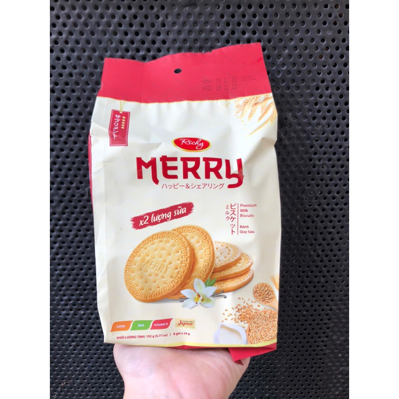 Bánh Quy Merry (Date T12/2023) | Shopee Việt Nam