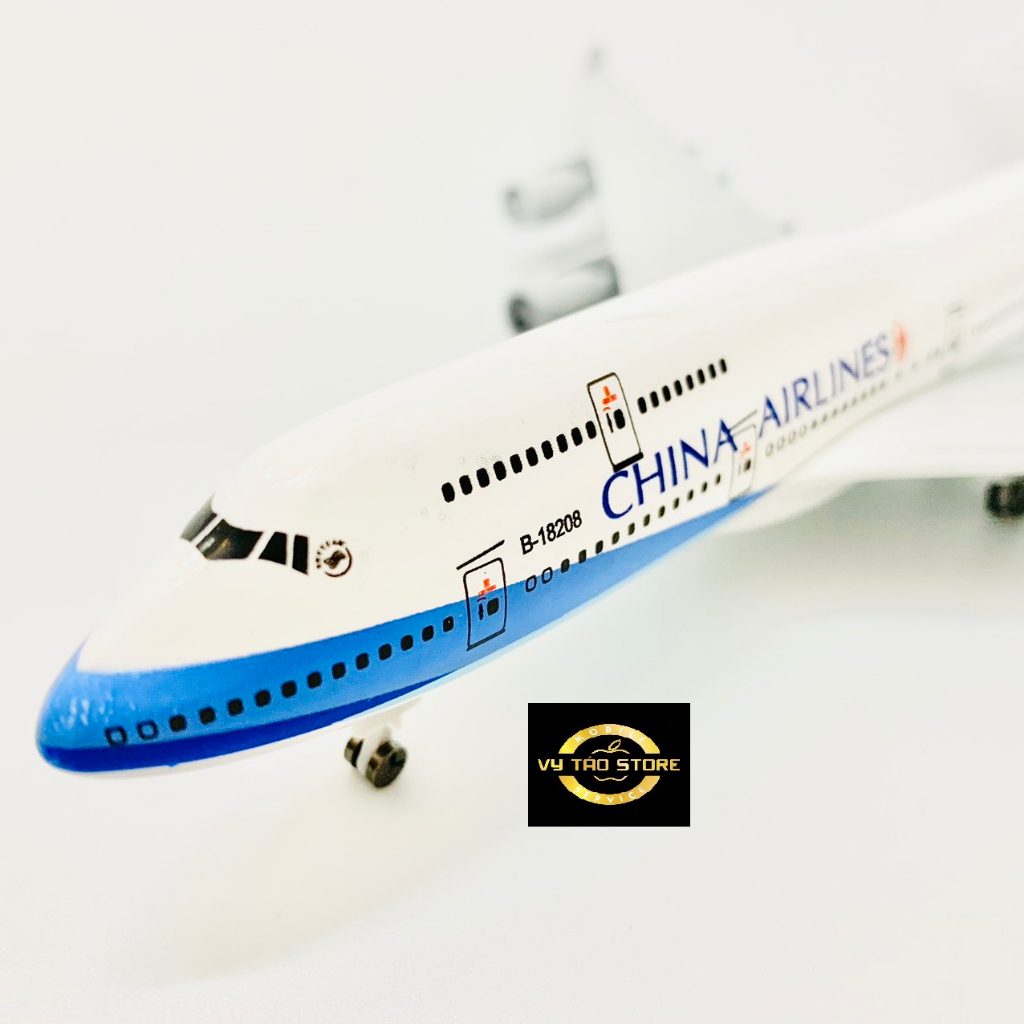 MÔ HÌNH MÁY BAY CHINA AIRLINES BOEING 747 CAO CẤP 20CM CÓ BÁNH XE KÈM CHÂN ĐẾ