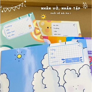 [35 MẪU - UPDATE 2026] Nhãn Vở Viết Tay Sắc Màu (11 Màu), Theo Môn Học, Sanrio, Anime | Thiết kế bởi Pinandschool
