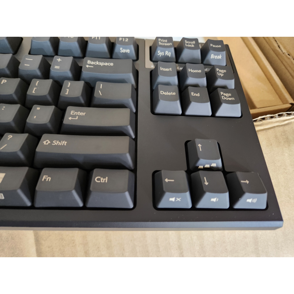 Loại mới 2023 Bàn phím cơ REALFORCE R3SD31 Topre R3S Keyboard, 1.6 oz ...