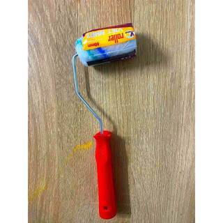 Con Lăn Gỗ Mini Cán Nhựa Tiện Lợi Hỗ Trợ Thợ Sơn