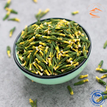 Trà tâm sen, tim sen khô, sấy lạnh thượng hạng hàng đẹp loại 1. Tâm sen, tim sen pha trà giúp dễ ngủ, ngủ ngon