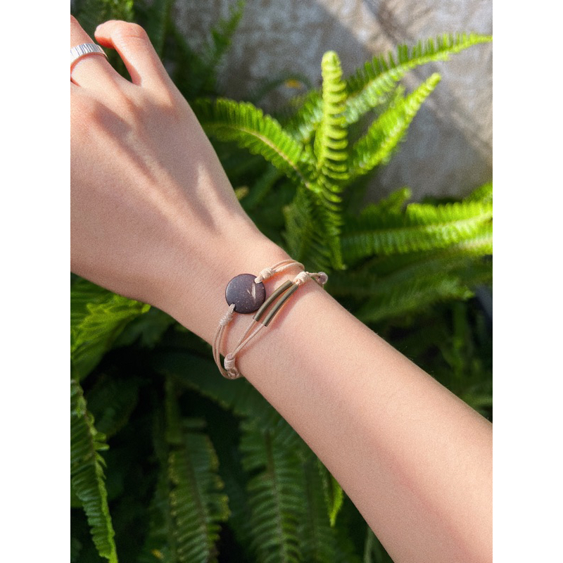 Vòng tay Hita - vòng nút gỗ dẹp handmade