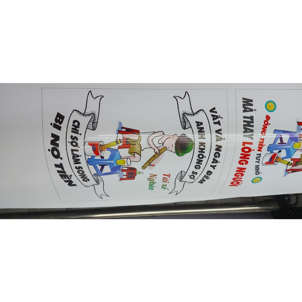 Cặp tem decal tễu kèm chữ tài xế nghèo, kệ sao phải vội, cứ từ từ, nhà bao việc