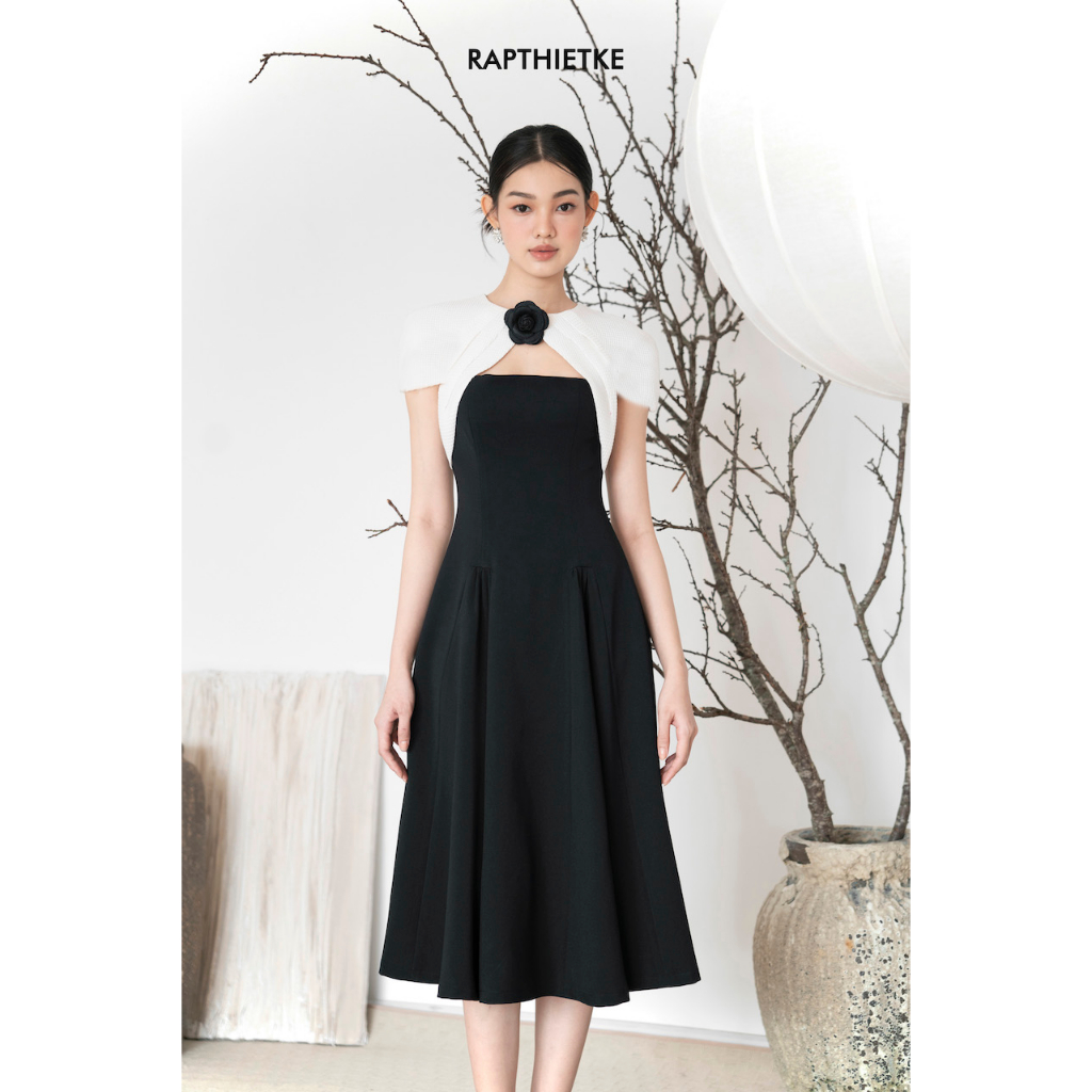 RẬP – Đầm Cổ Tròn Ngực Khoét Cài Hoa Thân Xòe – CELINE 04