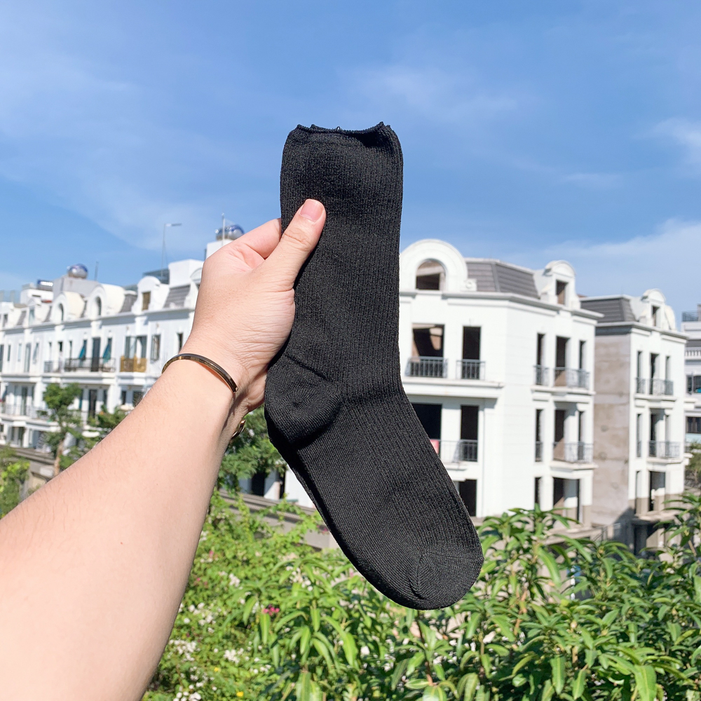 Tất vớ nam nữ tone màu trắng đen dễ mix đồ, chất liệu cotton thoáng khí - Ekiu Shop