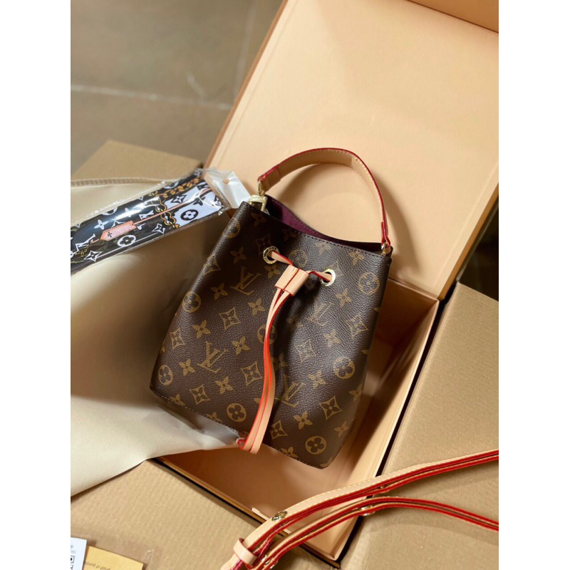 Túi quai xách nữ kèm dây đeo chéo fullbox lv dây rút super Thanh quân ...