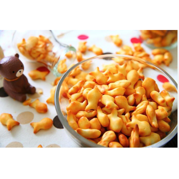 Túi 500g Bánh qui bơ sữa hình cá tuổi thơ