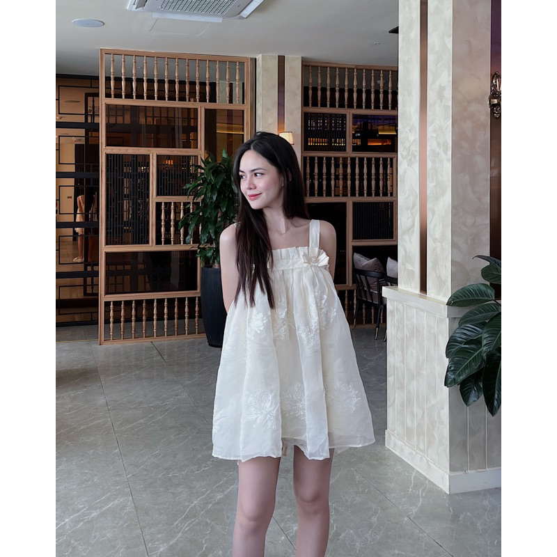 GINKO CLOTHING_Váy babydoll hai dây hoạ tiết cúc mẫu đơn phối nơ phong cách tiểu  thư_VGC2312