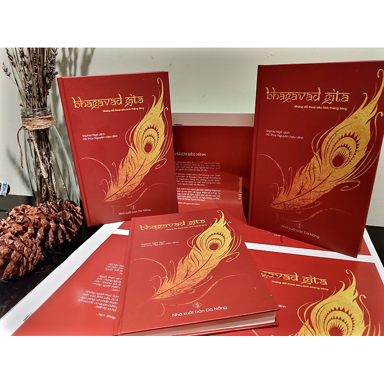 Sách - Bhagavad Gita và văn bản gốc