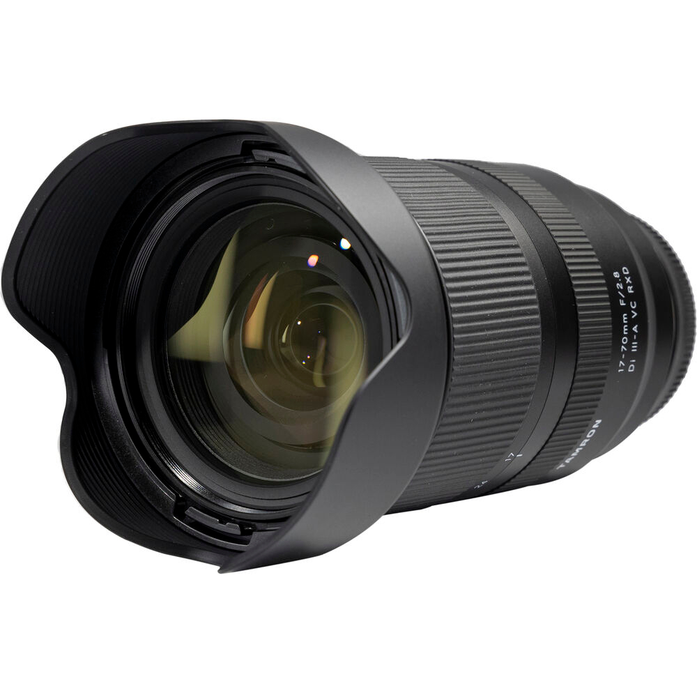 Ống Kính Tamron 17-70mm F2.8 Di III-A VC RXD - Hàng chính hãng | BigBuy360 - bigbuy360.vn