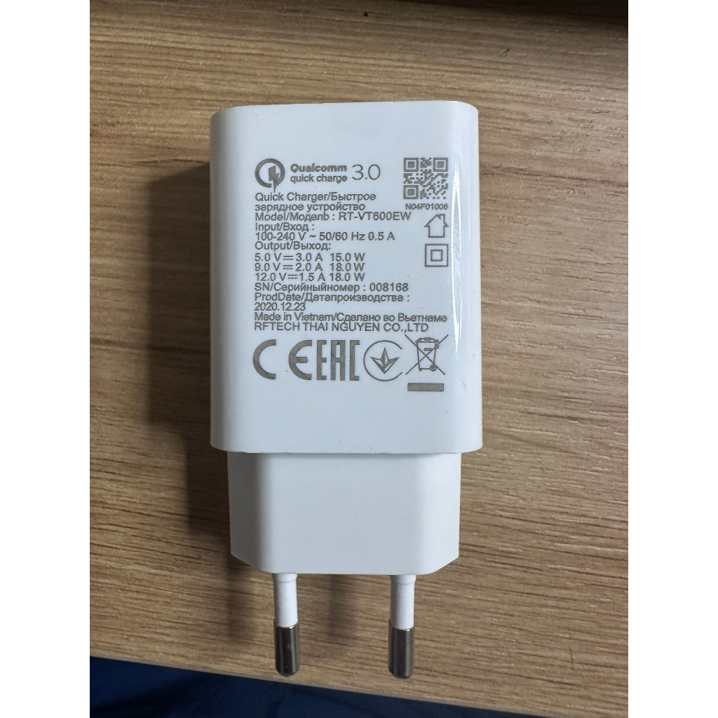 Bộ sạc Vsmart chính hãng Type C 18W - Dùng chung nhiều hãng