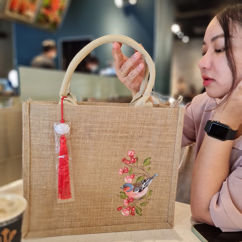 Túi cói hoạ tiết chú chim tài lộc may mắn 🦜