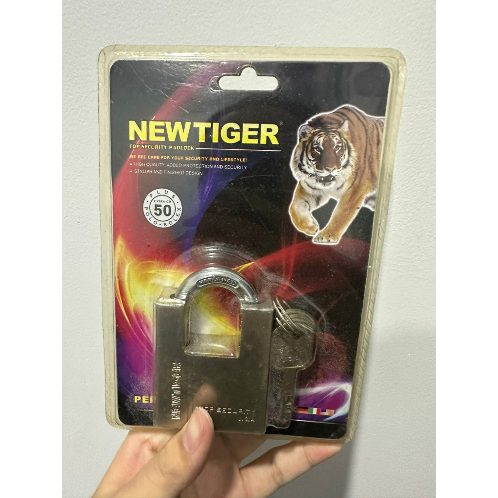 Khoá cửa chống trộm hiệu con hổ New Tiger ổ 5 phân chống cắt