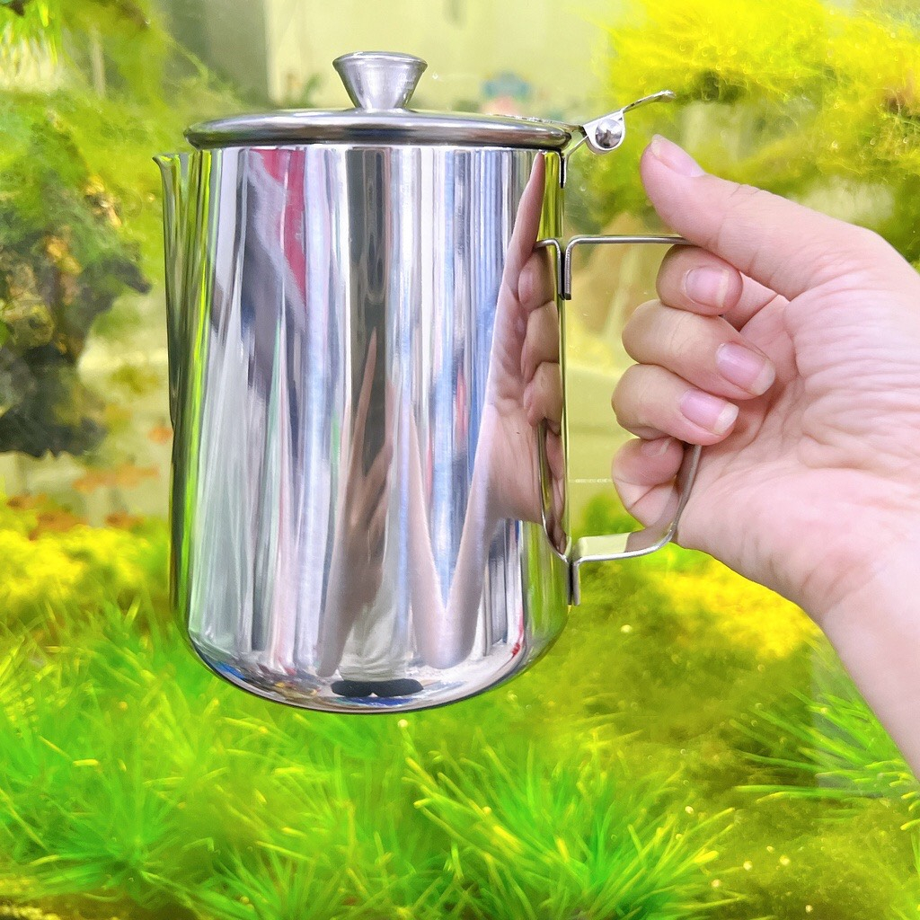 Ca đánh sữa inox có nắp định lượng - ca mỏ có nắp  cao cấp ca 1Lit và 1,5Lít