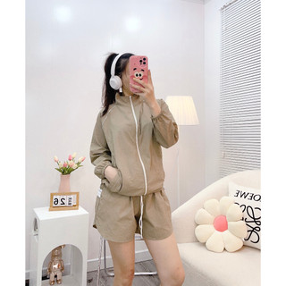 Set Bộ Gió Nữ Basic In 3 Sọc Tay Áo Khoác Dài Tay Dây Rút Gấu Mix Quần Sooc Đùi Freesize