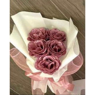 (QUÀ TẶNG) BÓ HOA NHŨ 5 BÔNG (Kèm Túi , Thiệp , Đèn)