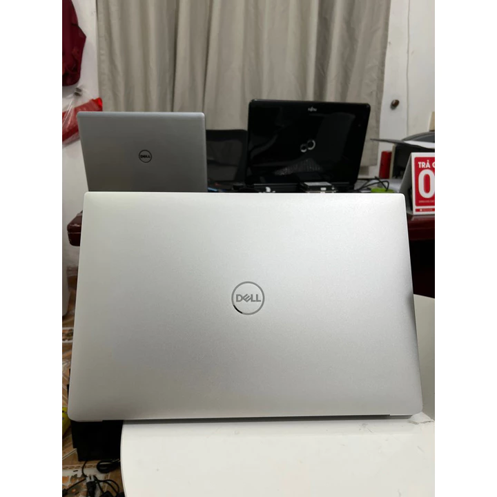 Laptop DELL XPS 9570/ I7-8750H/RAM 16Gb/ SSD M2 NVME 512Gb/ VGA 1050TI 4Gb/Màn 15.6" full hd