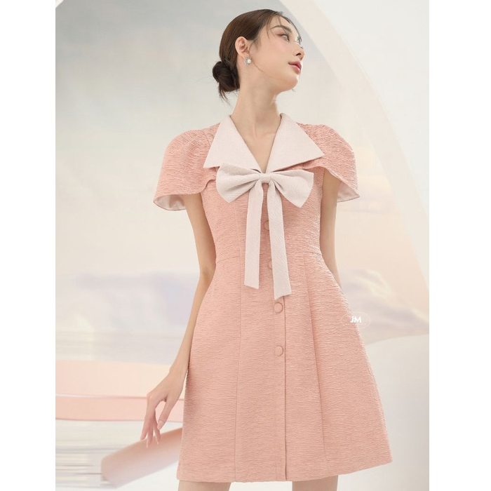 Đầm thiết kế vai vuông cổ nơ nữ tính điệu đà,chất liệu nhăn nhẹ nhàng thoáng mát JM Dress Design 1P11.2207WF spe