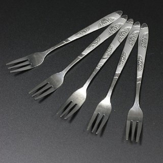 Rĩa Inox Ăn Hoa Quả Có Hoa Văn Đa Năng Tiện Lợi