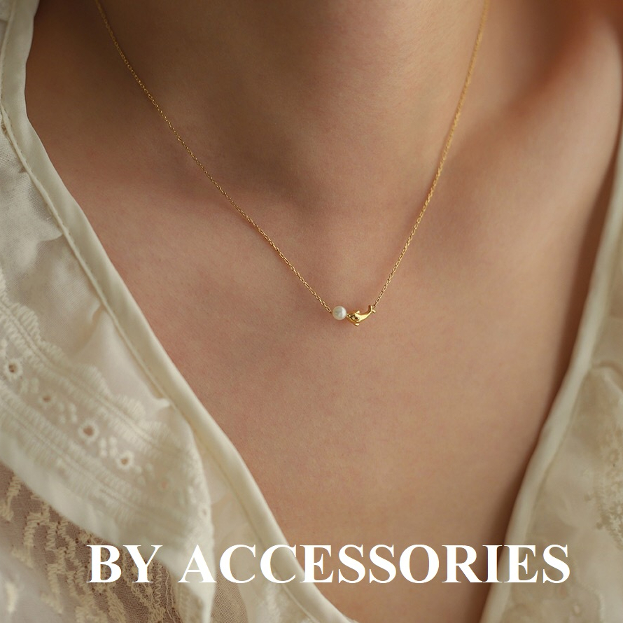 Dây chuyền nữ titan xích mảnh phối mặt cá heo nhỏ xinh kiss Pearl mạ vàng 18K không gỉ WN2347