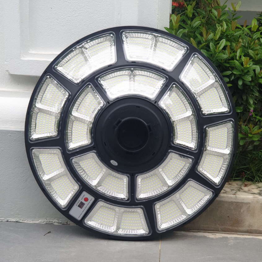 Đèn năng lượng mặt trời UFO 13 trang trí ngoài trời, Đèn đĩa bay 2 tầng 13 khoang 1000W bảo hành 2 năm